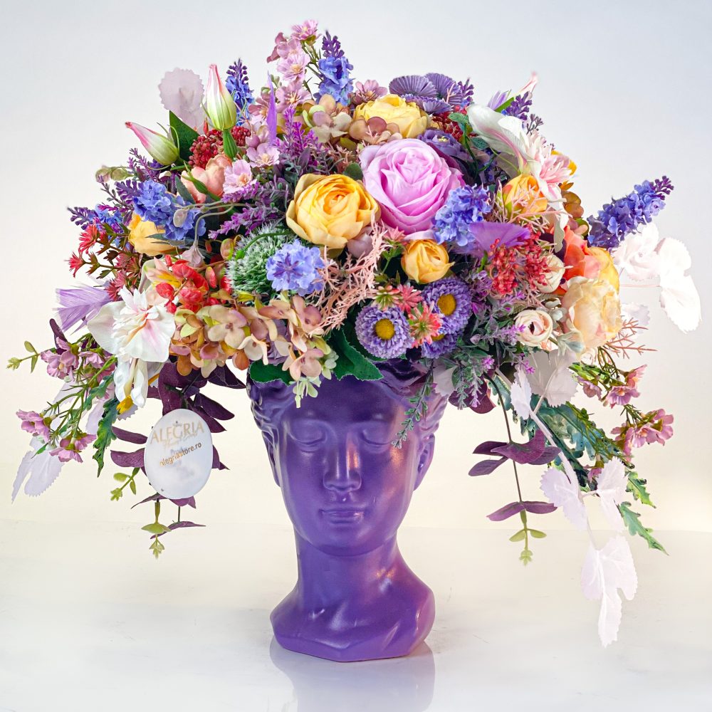 Cadou floral VENUS aranjament cu flori uscate si artificiale Very Peri theme in mov galben coral si alb 1 scaled
