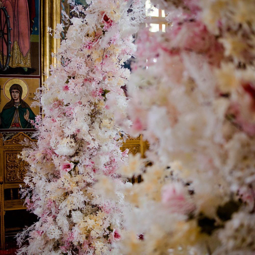 Set Royal Italian wedding in Pastel decor de biserica de inchiriat 6 scaled